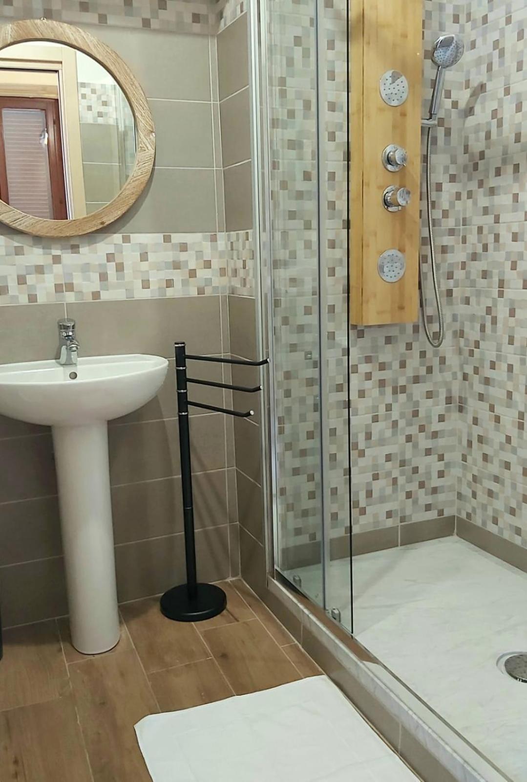 B&B I Viaggi Di Edo Crotone Exteriör bild